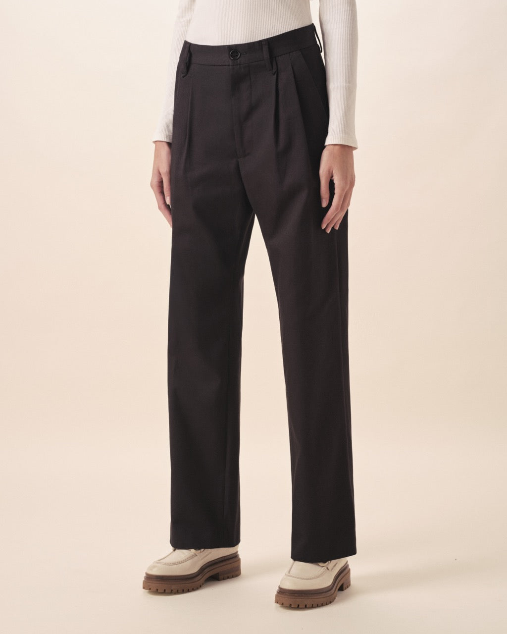 Acqua Women Pants