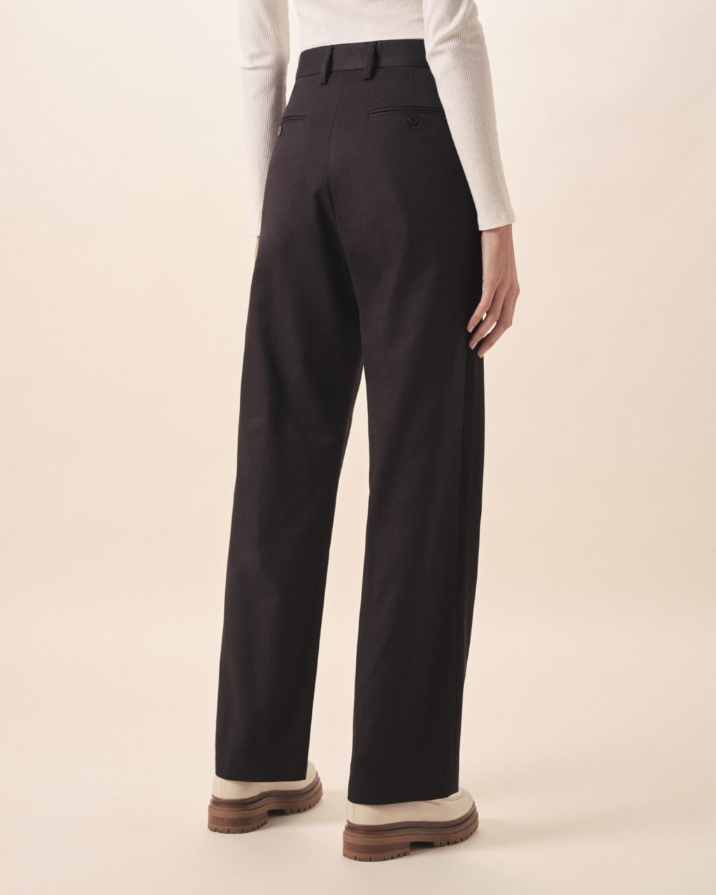Acqua Women Pants