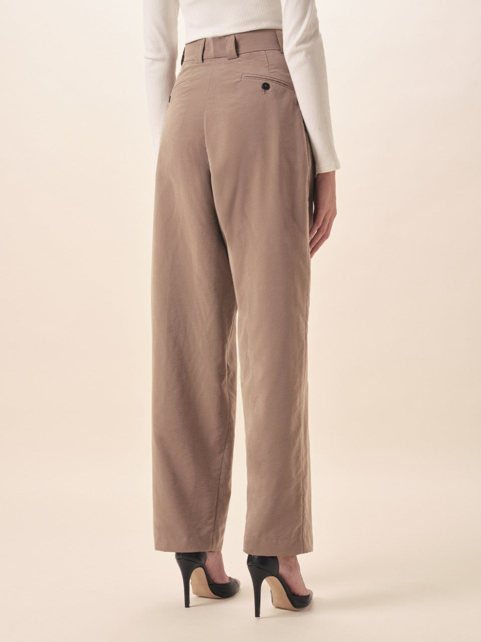 Aria Women Pants