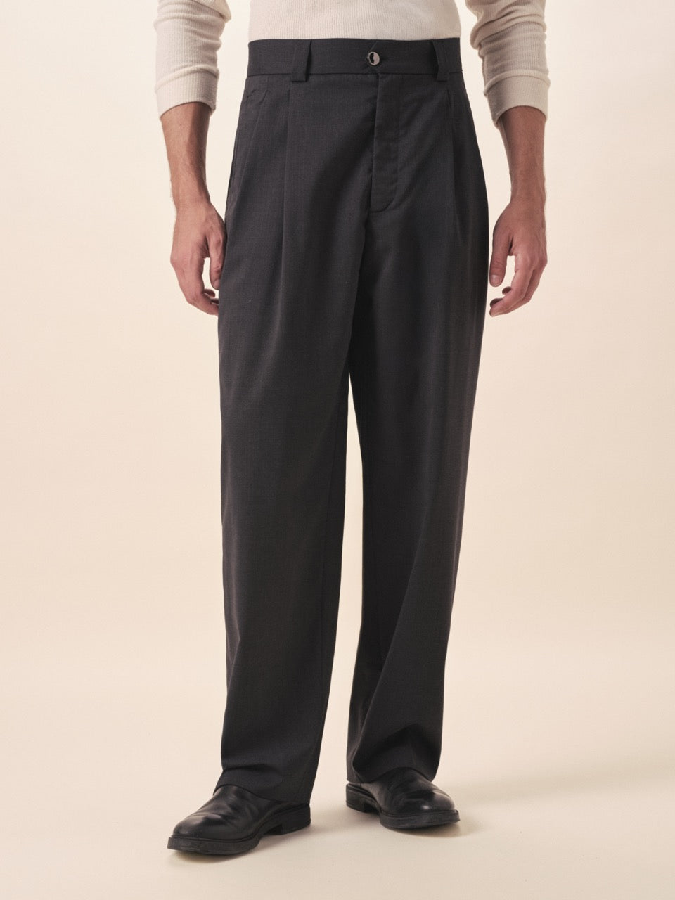 Aria Man Pants