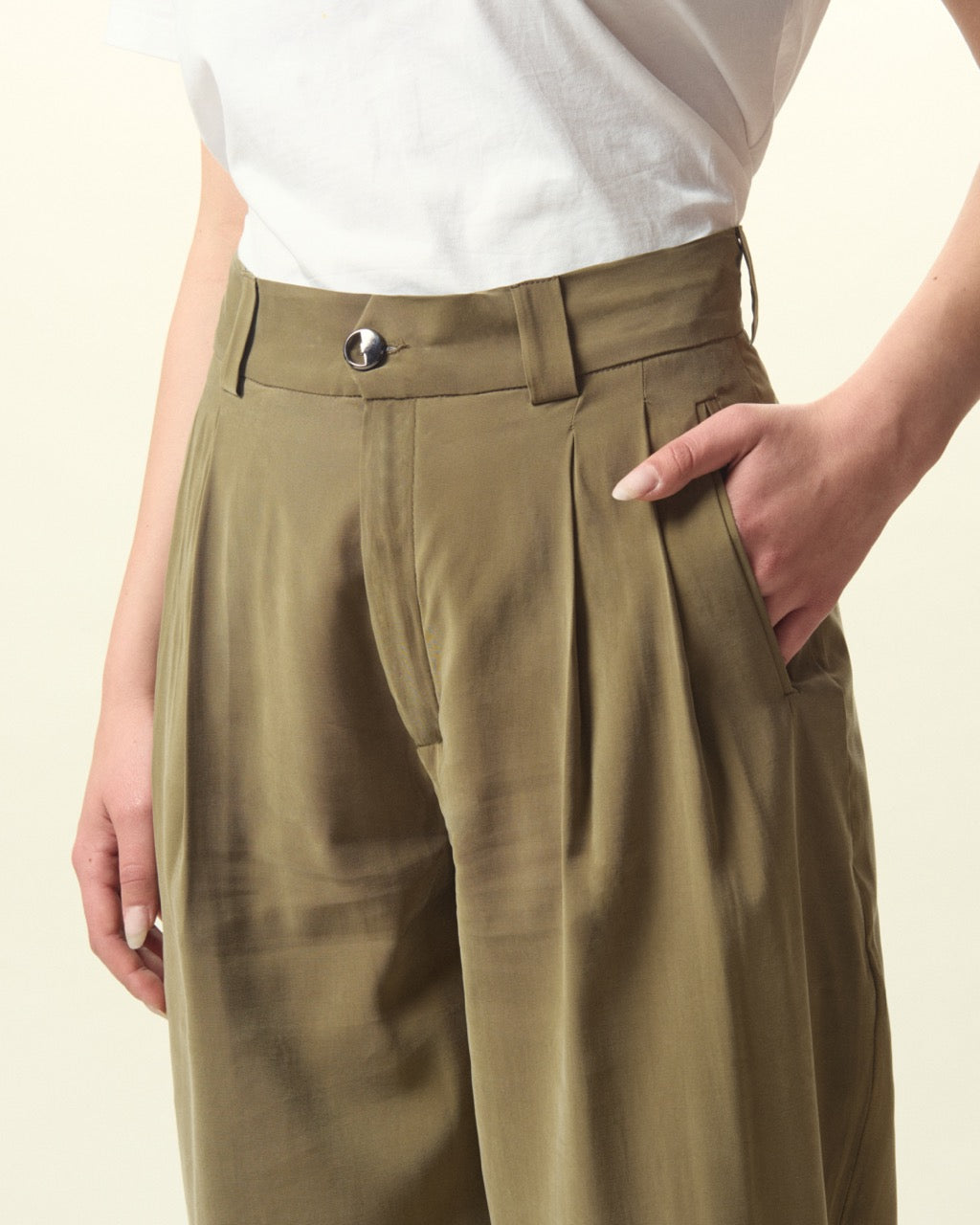 Aria Women Pants